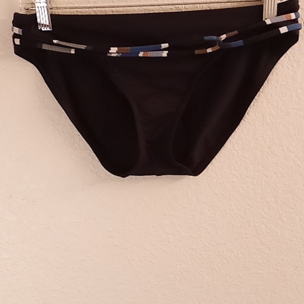 ANNE COLE LOCKER size M medium black-blue-white-tan colors (B13) SC (P)